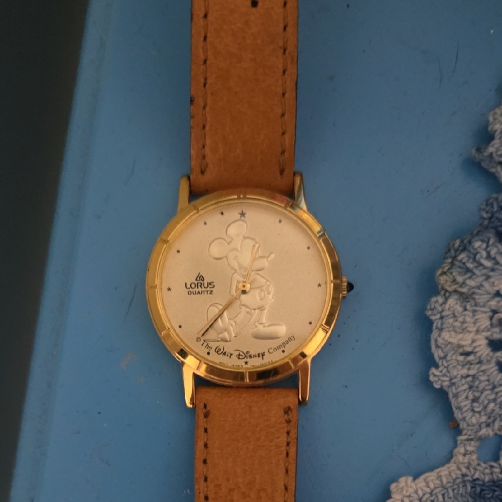 Vintage Lorus Mickey Mouse Gold and Brown Watch
